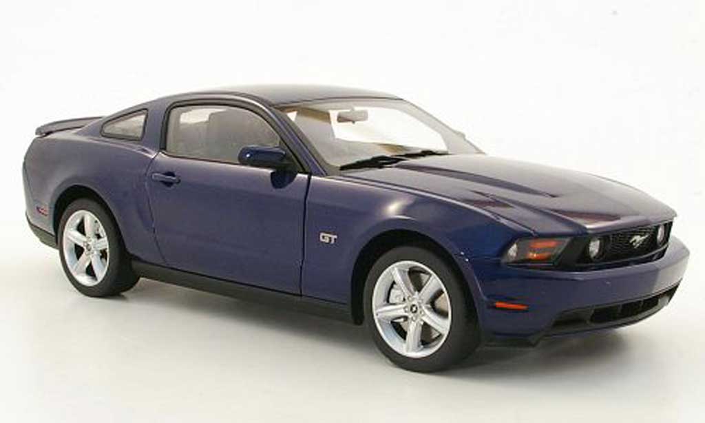 Ford Mustang GT 1/18 Autoart GT blauw 2010 modelauto