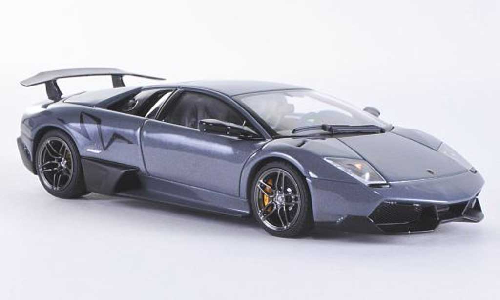 Lamborghini Murcielago LP670 1/43 Autoart LP670 4 SV grijs/carbon 2009 modelauto
