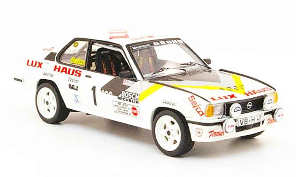 Opel Ascona B 1/43 Schuco B 400 no.1 lux haus 1982 modelauto