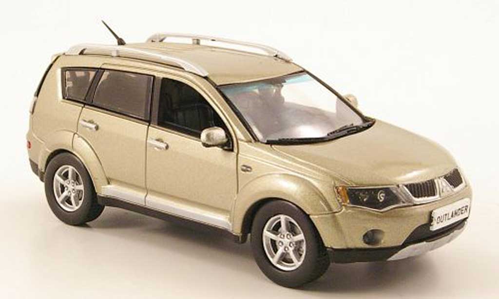 Mitsubishi Outlander 1/43 Vitesse beige modelauto