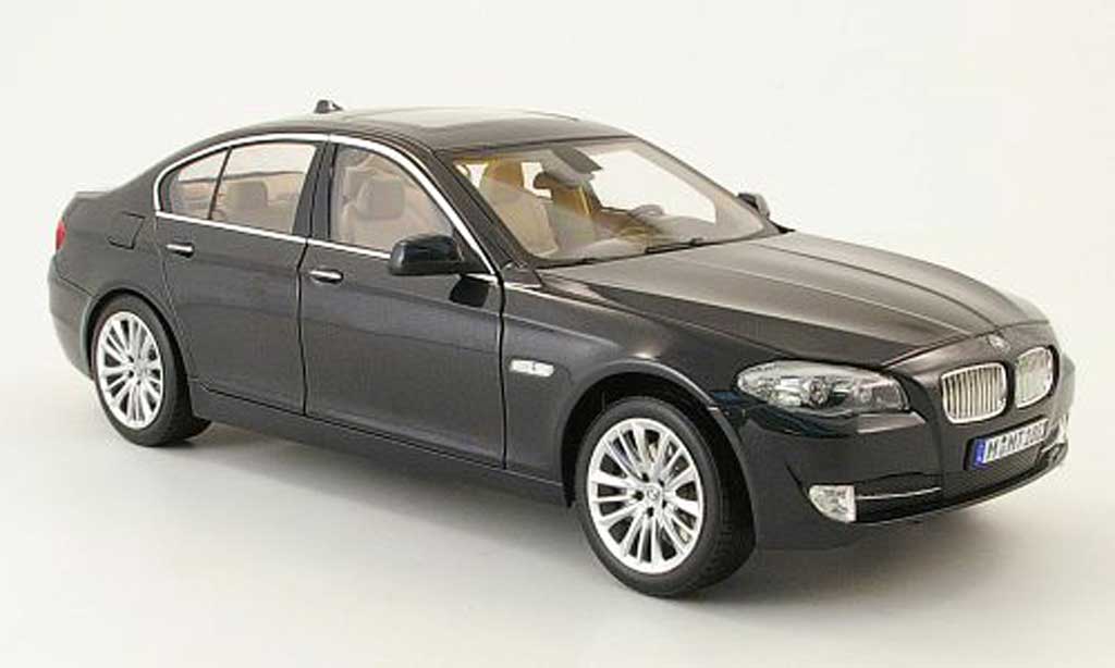Bmw 550 F10 1/18 Norev F10 limousine (f10) grijs fonce 2010 modelauto
