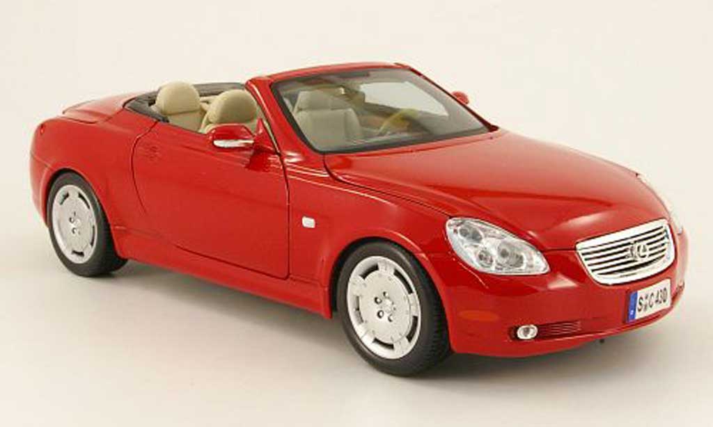 Lexus SC 430 1/18 Maisto 430 rood decapotable 2001 modelauto
