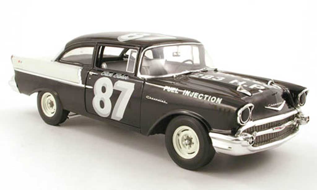 Chevrolet Bel Air 1957 1/18 Highway 61 1957 150 no.87 buck baker black widow racer modelauto