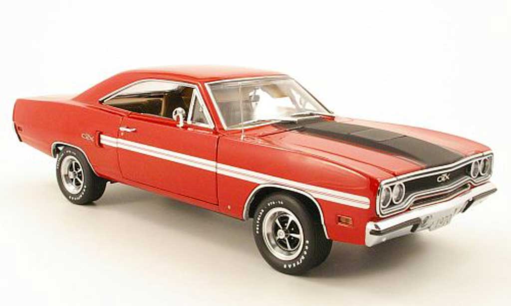 Plymouth GTX 1/18 GMP hemi rood/mattzwart 1970 modelauto