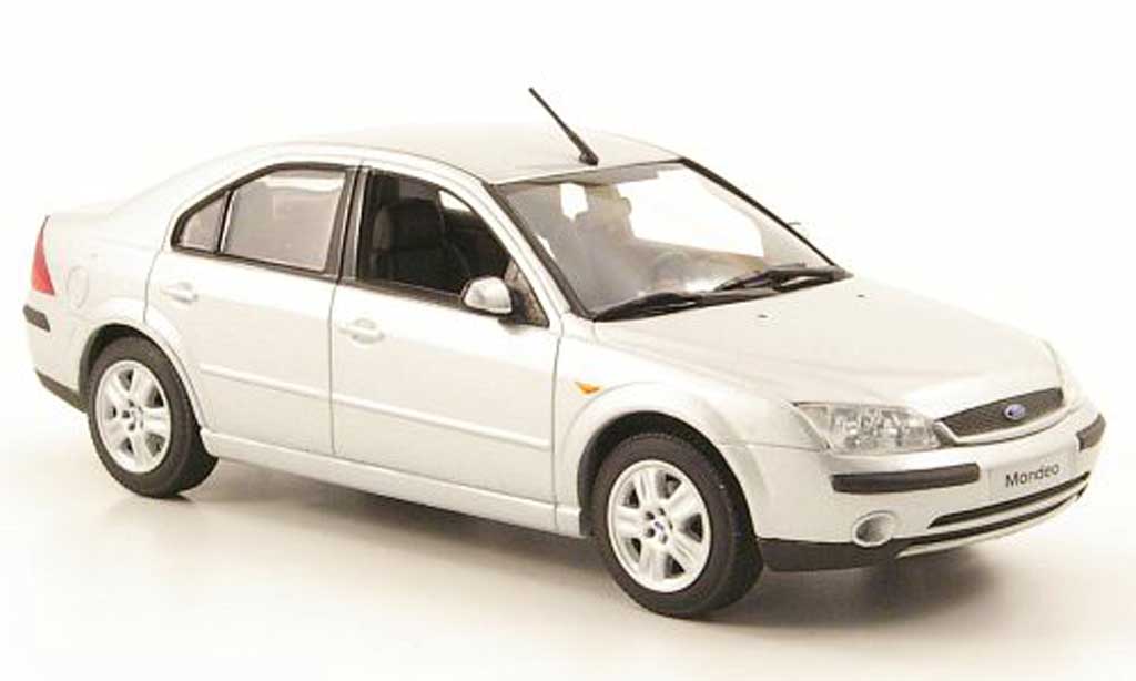 Ford Mondeo 2001 1/43 Minichamps 2001 MKIII grijs Stufenheck modelauto