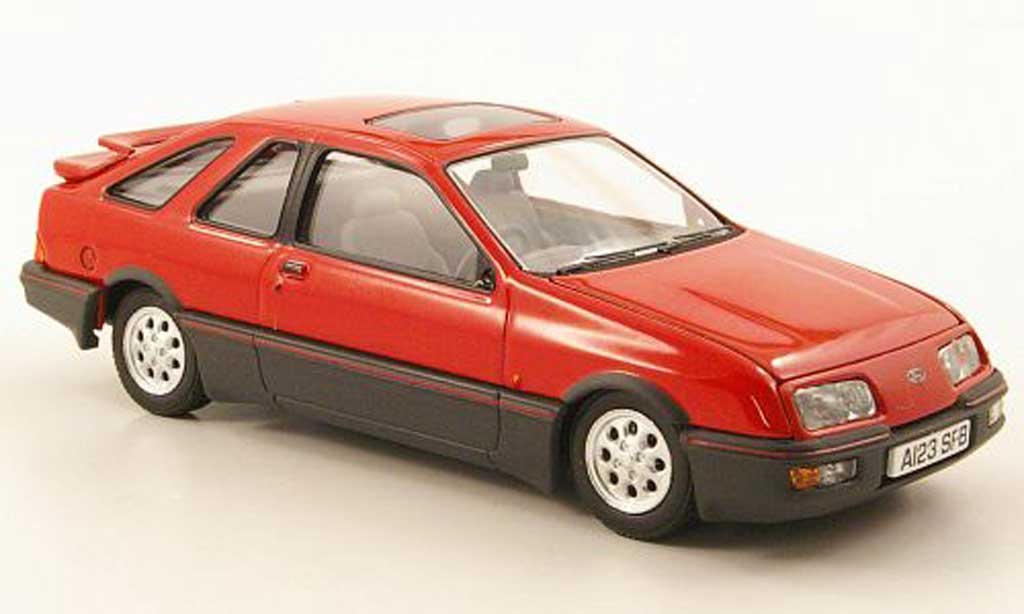 Ford Sierra XR4 1/43 Vanguards XR4 MKI i rood modelauto