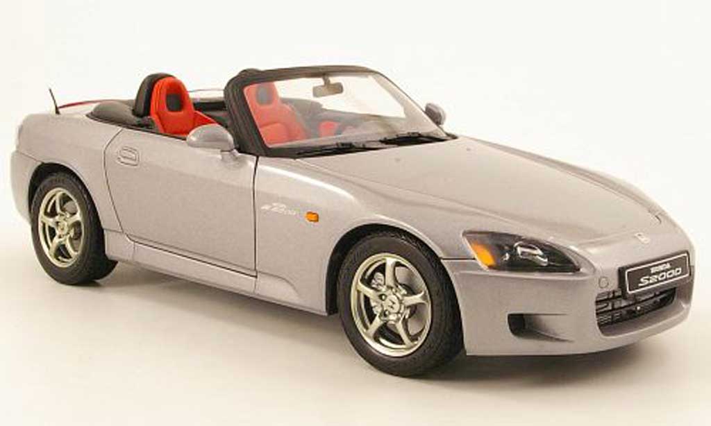 Honda S2000 1/18 Autoart grijs lhd modelauto