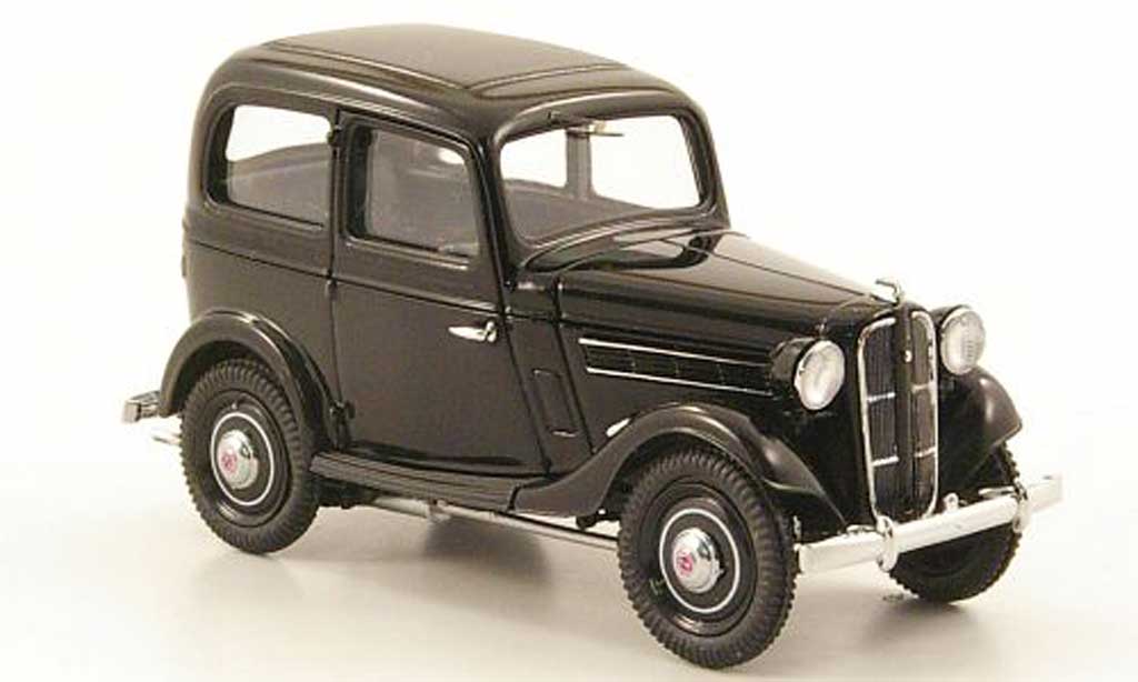 Datsun 17 1/43 Ebbro Sedan zwart 1938 modelauto