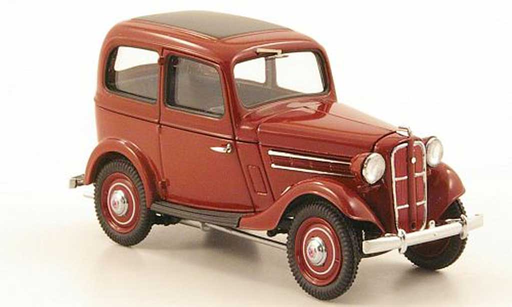 Datsun 17 1/43 Ebbro Sedan rood 1938 modelauto