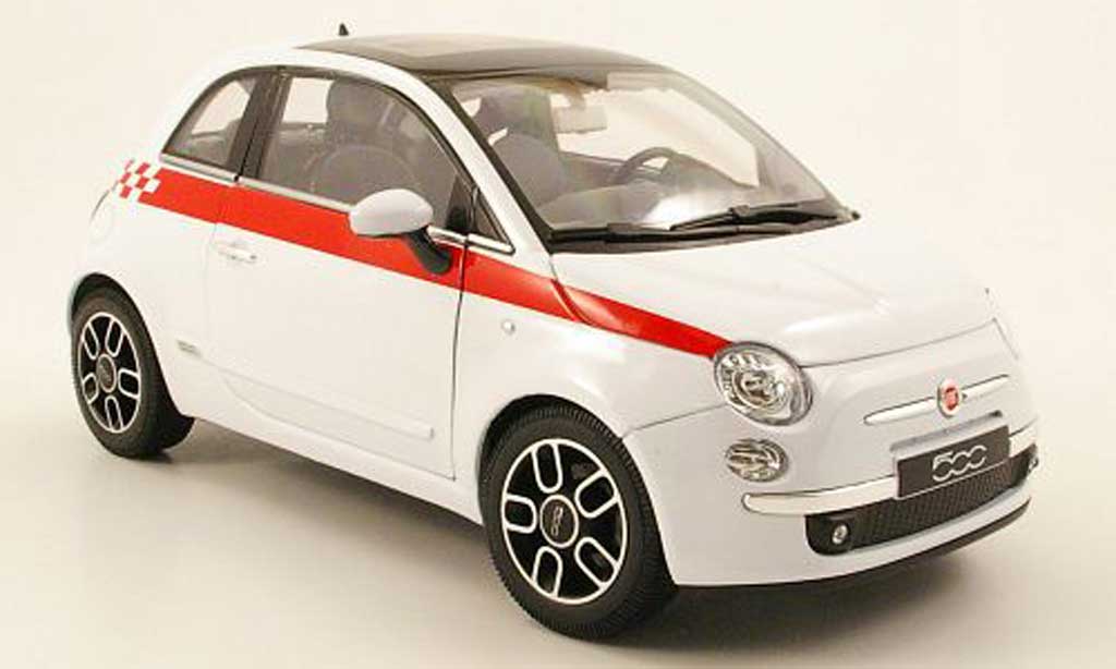 Fiat 500 1/18 Welly wit bandes rood 2007 modelauto