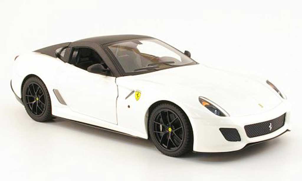 Ferrari 599 GTO 1/18 Hot Wheels GTO wit/zwart mat modelauto