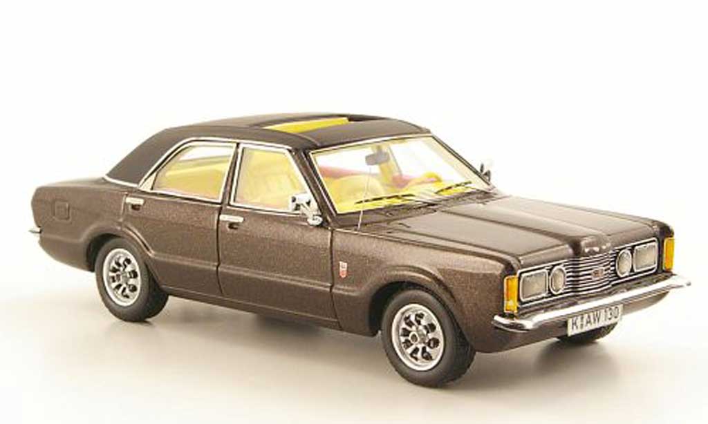 Ford Taunus 1973 1/43 Neo 1973 GXL bruin/zwart 4-portes modelauto