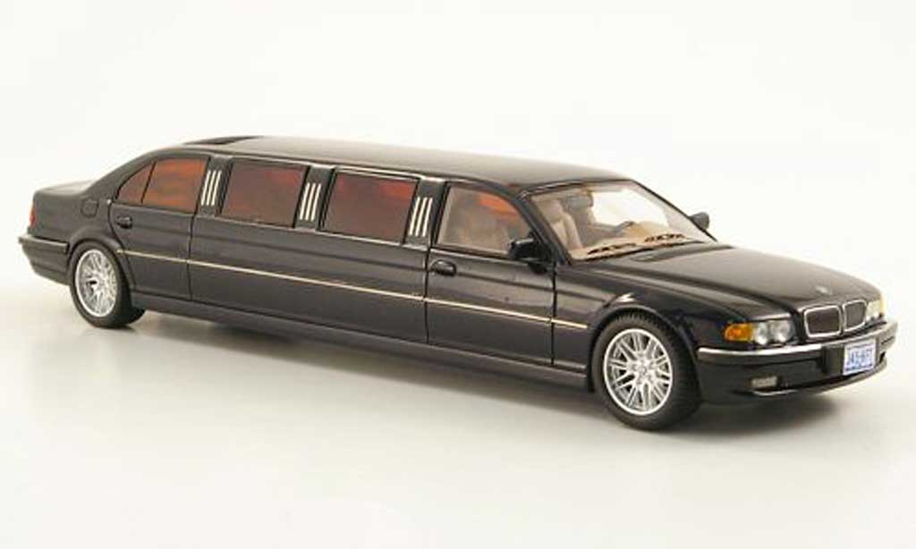 Bmw 750 E38 1/43 Neo E38 i Stretch Sedan blauw modelauto