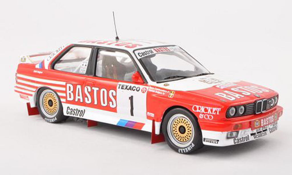 Bmw M3 E30 1/43 IXO E30 No.1 Bastos Boucles de Spa 1988 P.Snijers/grijs.Colebunders modelauto