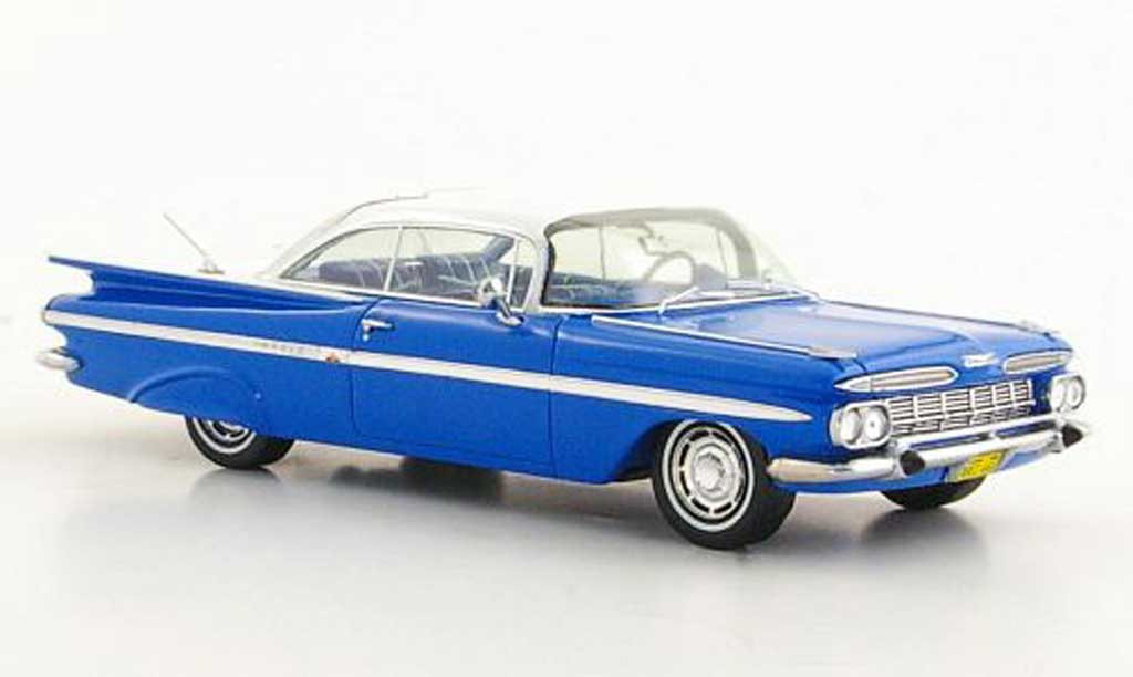 Chevrolet Impala 1959 1/43 Spark 1959 Coupe blauw/wit modelauto