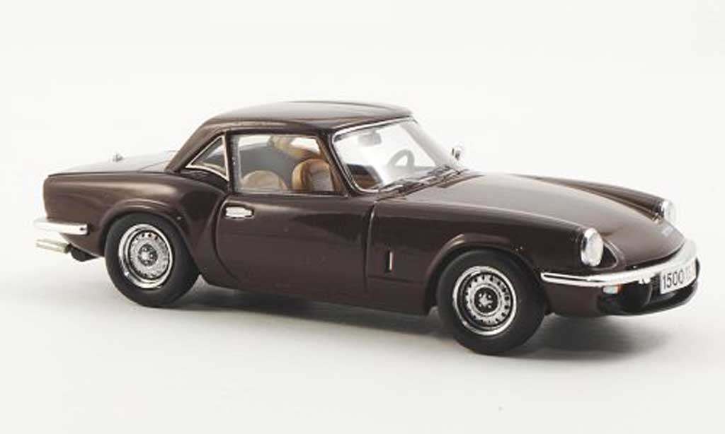 Triumph Spitfire 1/43 Spark 1500 Hardtop bruin LHD 1975 modelauto