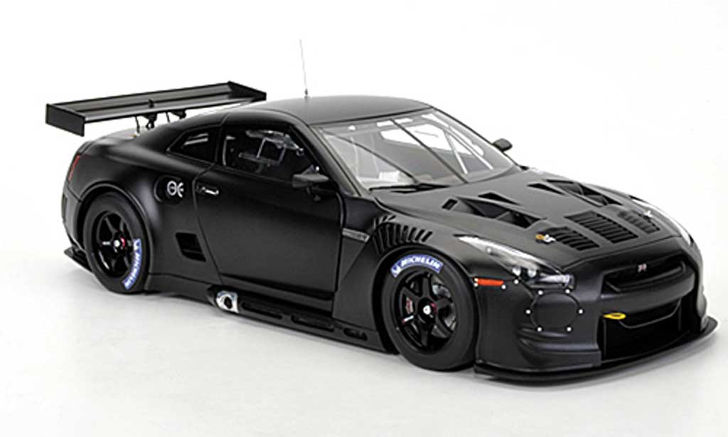 Nissan Skyline R35 1/18 Autoart R35 GT-R matt-zwart FIA GT1 Weltmeisterschaft 2010 modelauto