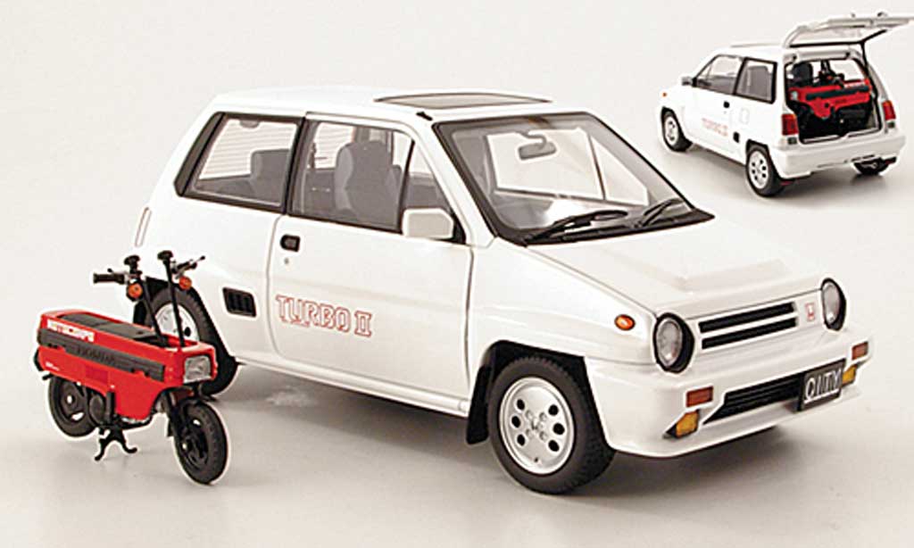 Honda City Turbo 1/18 Autoart Turbo II wit 1983 modelauto