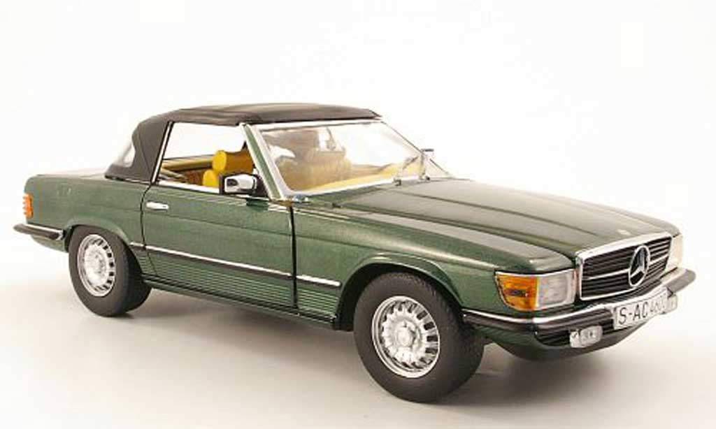 Mercedes 350 SL 1/18 Sun Star SL groen geschlossen 1977 modelauto