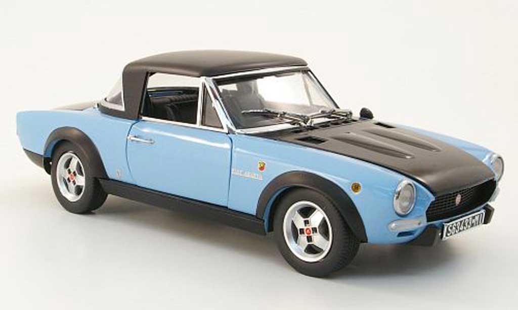 Fiat 124 Abarth 1/18 Sun Star Abarth spider csa blauw/zwart 1972 modelauto