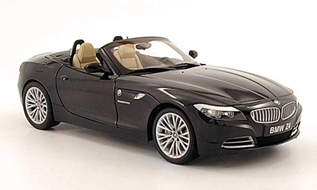 Bmw Z4 E89 1/18 Kyosho E89 roadster zwart modelauto