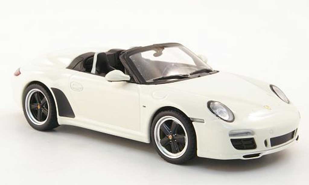 Porsche 997 S 1/43 Minichamps Speedster wit 2011 modelauto
