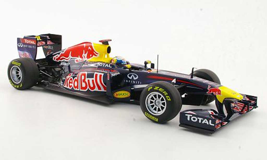 Renault F1 1/18 Minichamps rood Bull RB7 No.1 S.Vettel -Saison 2011 modelauto