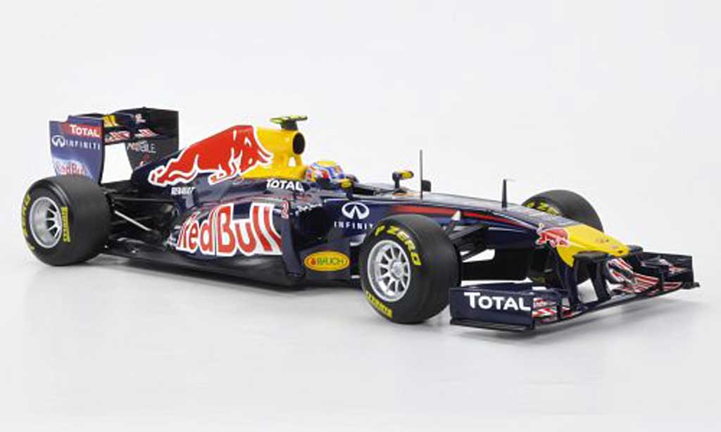 Renault F1 1/18 Minichamps Red Bull RB7 No.2 M.Webber F 1 Saison 2011 modelauto