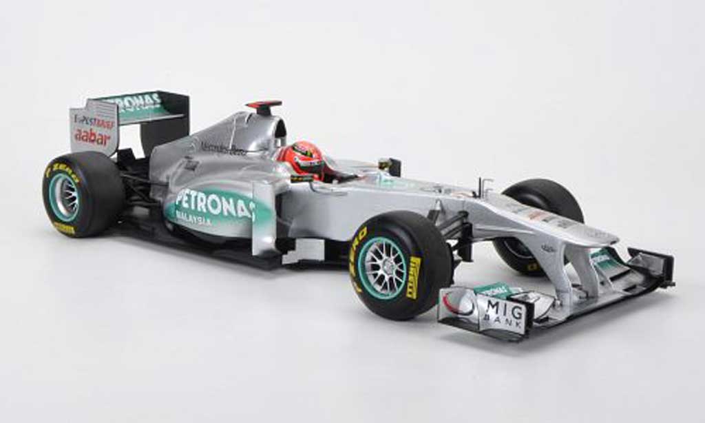 Mercedes F1 1/18 Minichamps MGP W02 No.7 Petronas M.Schumacher Saison 2011 modelauto