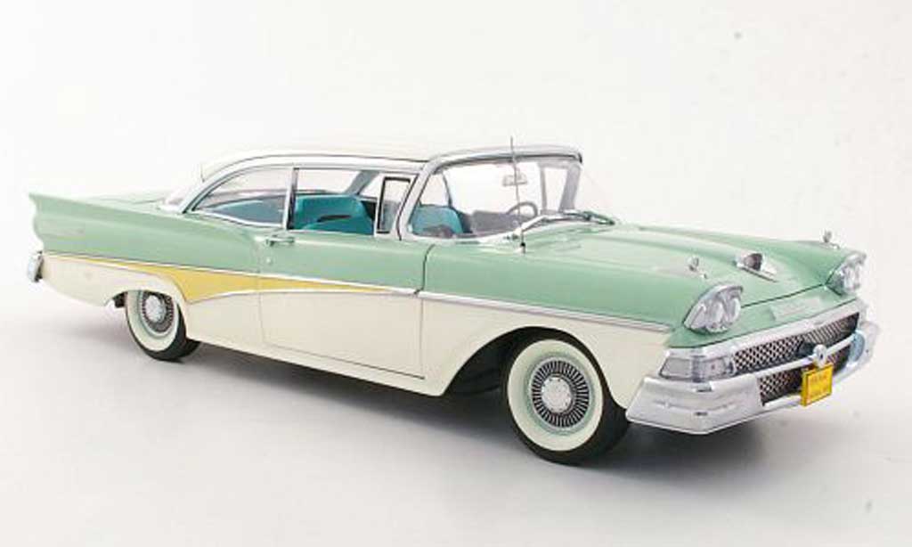 Ford Fairlane 1958 1/18 Sun Star 1958 500 Hardtop grijs grun/wit modelauto
