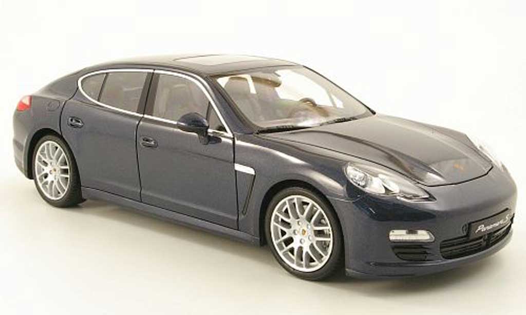 Porsche Panamera S 1/18 Welly s blauwgrijs modelauto