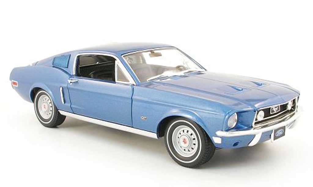 Ford Mustang 1968 1/18 Greenlight 1968 gt 2+2 fastback blauw modelauto