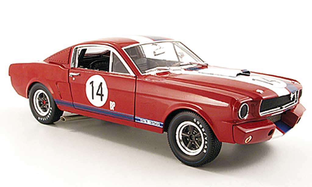 Shelby GT 350 1965 1/18 Shelby Collectibles 1965 r no.14 bp rood/wit/blauw modelauto
