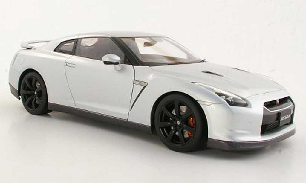 Nissan Skyline R35 1/18 Autoart R35 GT-R grijs metallic modelauto