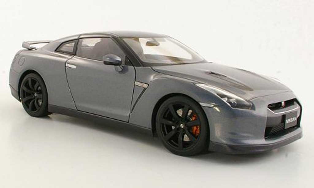 Nissan Skyline R35 1/18 Autoart R35 GT-R grijs modelauto