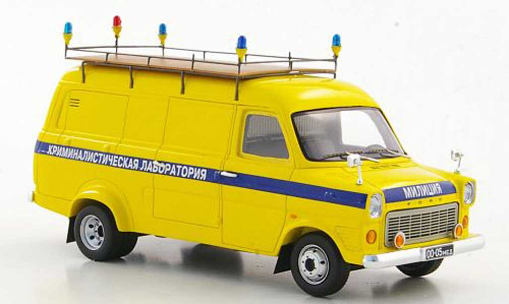 Ford Transit 1/43 Adler MkI Kriminalistisches Laboratorium - Politie Moskau 1974 modelauto