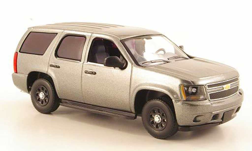 Chevrolet Tahoe 1/43 First Response PPV grijs 2011 modelauto
