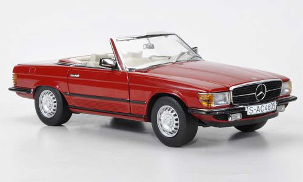 Mercedes 350 SL 1/18 Sun Star SL rood 1977 modelauto