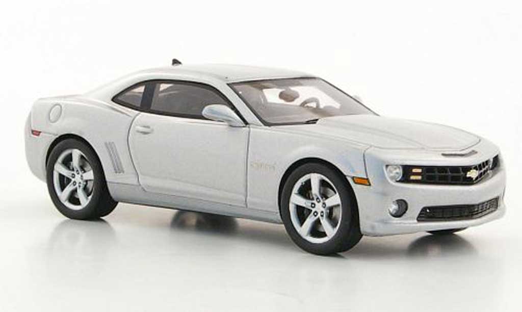 Chevrolet Camaro SS 1/43 Luxury Collectibles SS grijs 2011 modelauto