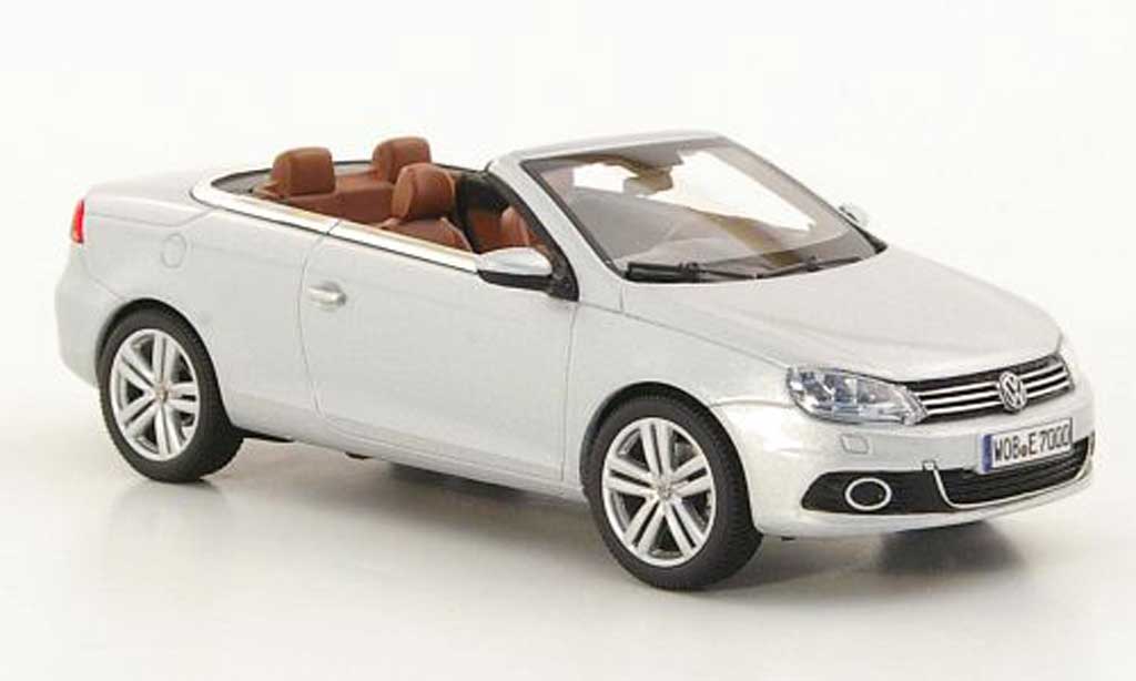 Volkswagen Eos 1/43 Kyosho grijs 2011 modelauto