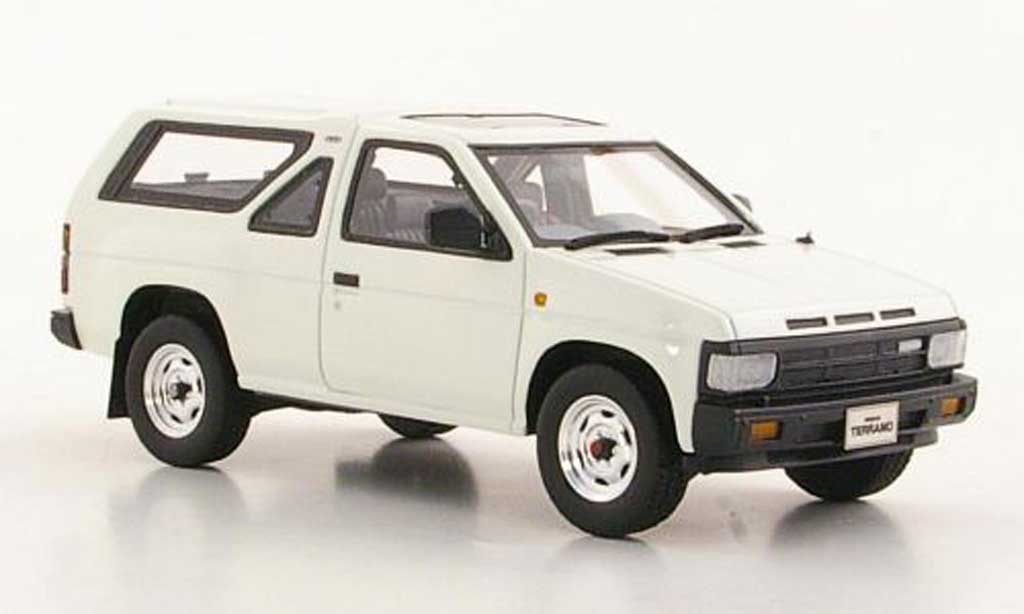 Nissan Terrano 1/43 Hi Story (R3M) wit 3-portes RHD 1986 modelauto