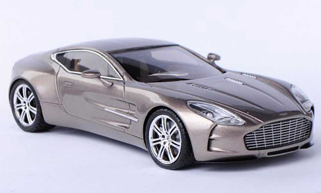 Aston Martin One 77 1/43 Spark 77 beige 2012 modelauto