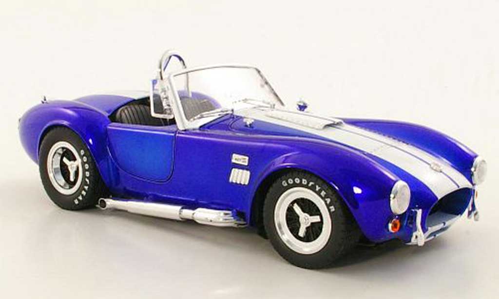 Shelby Ac Cobra 1/18 Shelby Collectibles 427 S/C blauw/wit modelauto