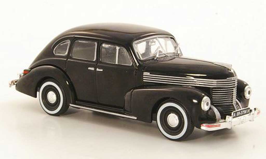 Opel Kapitan 1/43 WhiteBox zwart modelauto