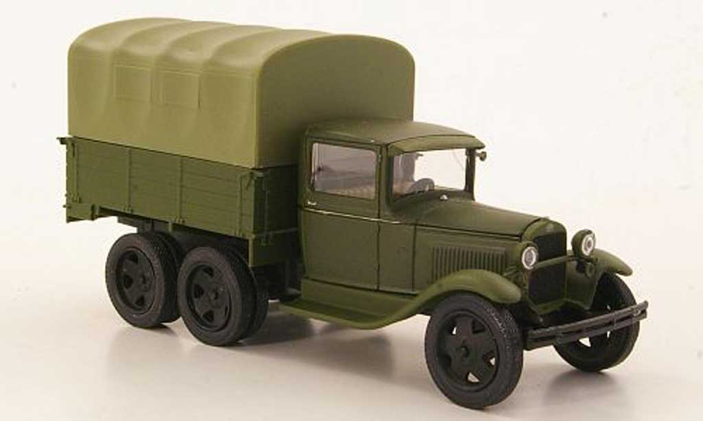 Gaz AAA 1/43 Nash Avtoprom mattgrun avec gruner Plane modelauto