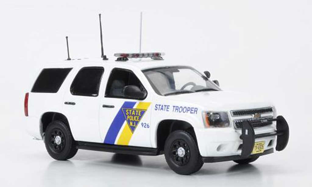 Chevrolet Tahoe 1/43 First Response New Jersey State Politie 2011 modelauto