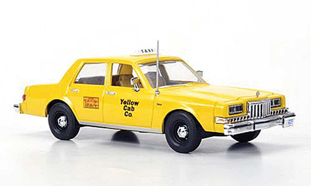 Dodge Diplomat 1/43 First Response Taxi Yellow Cab Co 1985 modelauto