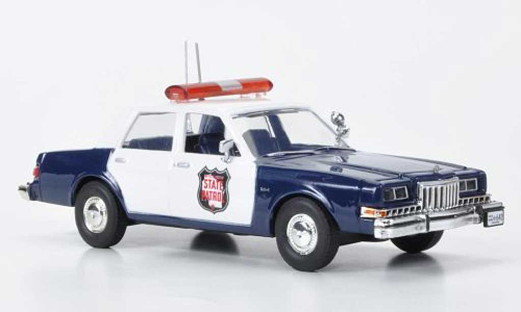 Dodge Diplomat 1/43 First Response Wisconsin State Patrol 1985 modelauto