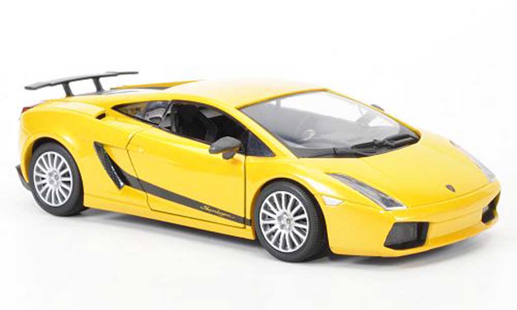 Lamborghini Gallardo Superleggera 1/18 Mondo Motors Superleggera geel 2009 modelauto