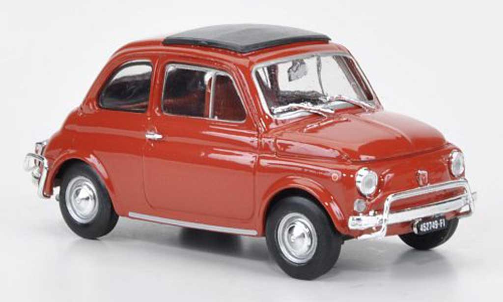 Fiat 500 L 1/43 Brumm L rood-oranje 1968 modelauto